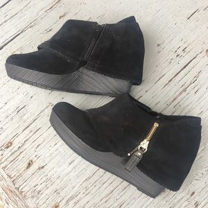 Winter wedges